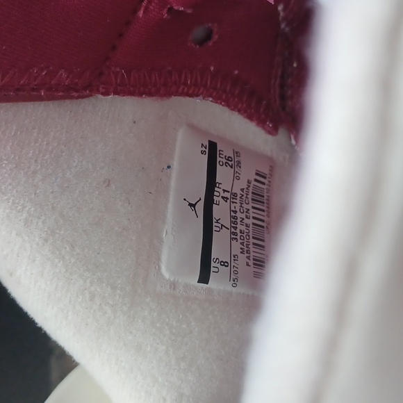 Air Jordan 6 Retro Size 8 Off White/ Maroon GUC - Picture 9 of 14